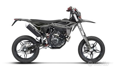 Beta RR Motard 125 in Arrivo