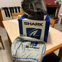 Casco in carbonio Shark