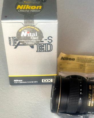 Zoom Nikon DX Nikkor 12-24mm f/4G IF-ED

