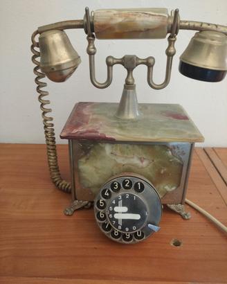 telefono in onice ed ottone 