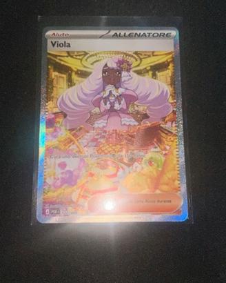 Carta pokemon allenatore viola