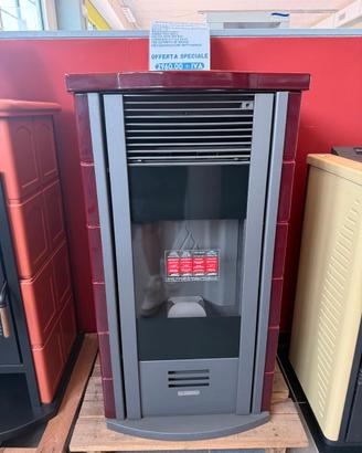 STUFA A PELLET PLUS 6000 MONTEGRAPPA VENTILATA