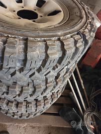 gomme tassellate fuoristrada 