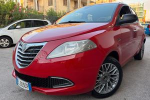 Lancia Ypsilon 1.2 69 CV 5 porte S&S Platinum