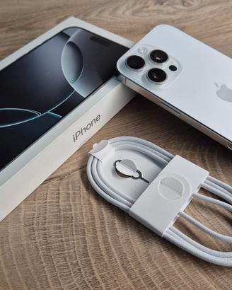IPhone 16 Pro Max 256gb Titanio Bianco