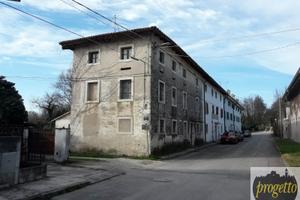 SAN PIER D'IS.- Loc.CASSEGLIANO Ampio rustico/V407