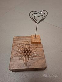 Portafoto o portamemo artigianale in noce