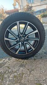 Gomme invernali Complete di Cerchi e sensori