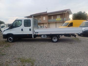 IVECO DAILY DOPPIA CABINA CASSONE FISSO