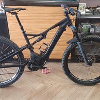 E-bike specialized turbo levo 2017