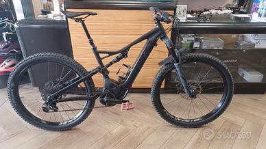 E-bike specialized turbo levo 2017