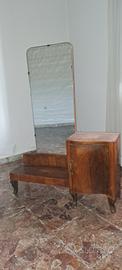 Mobile Toeletta Vintage con Specchio Sagomato 