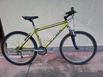 Kona Pahoehoe Mountain Bike Front Deore XT