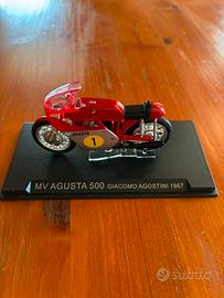 Modellino Moto MV Augusta 500 di Giacomo Agostini