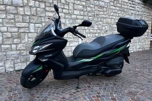 Scooter kawasaki j 300