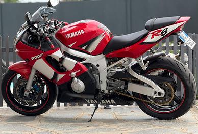 Yamaha yzf r6