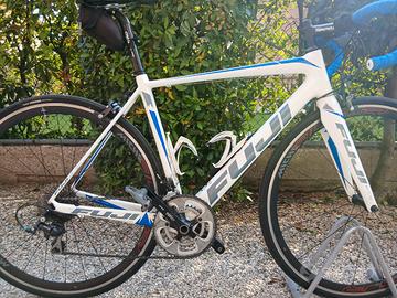 bici da corsa fuji 