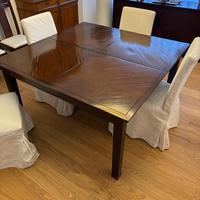 Elegante Tavolo per sala da pranzo in legno
