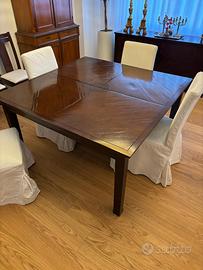 Elegante Tavolo per sala da pranzo in legno