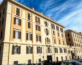 PIAZZA GALILEI, ampia e luminosa stanza singola