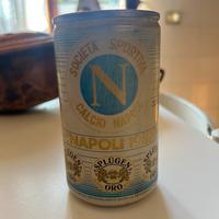 Lattina vintage ancora chiusa