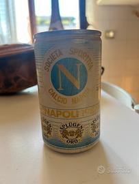 Lattina vintage ancora chiusa