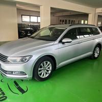 Volkswagen Passat Variant 1.6 TDI DSG Comfortline
