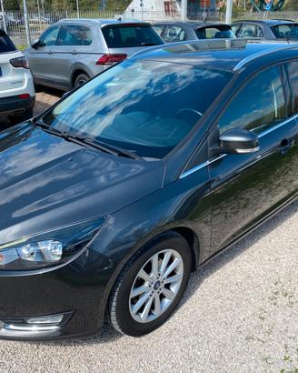 FORD - Focus Station Wagon - 1.6 120 CV GPL SW Tit