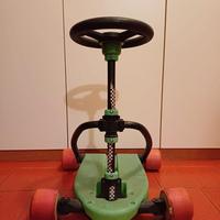 Skaterboard con Volante per bambini