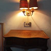 Comodini a consolle - consoline d'epoca