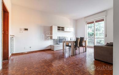 GORLA MAGGIORE - TRILOCALE CON BOX E CANTINA