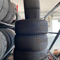 255/40 r20 101W pneumatici invernale Yokohama