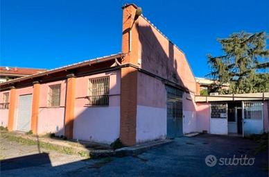 Capannone in affittto