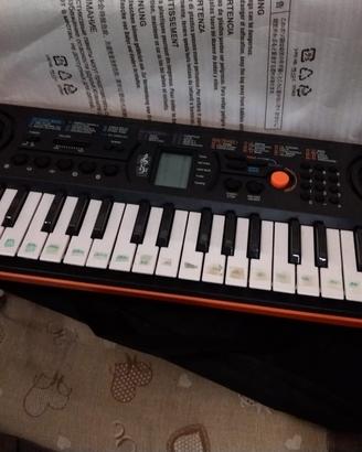 TASTIERA MUSICALE PER SCUOLA MEDIA