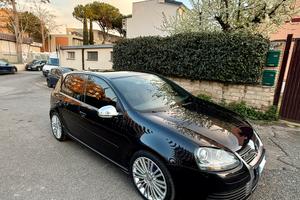 Volkswagen Golf R32 v6 3.2 4 motion