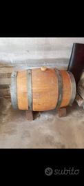 Botte in rovere con vino cotto
