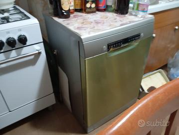 Lavastoviglie  libera installazione Bosh