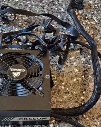 Alimentatore Corsair CX-550M 550W semi modulare