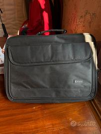 Laptop bag