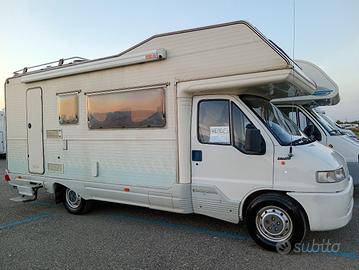 camper mansardato