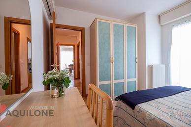 Maggio / giugno: 6 p. letto con posto auto e wifi