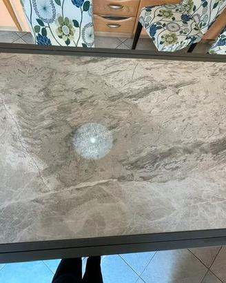 Tavolo 120/240 x 90 con piano effetto marmo