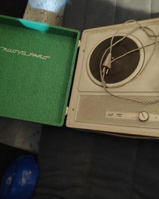 Nuova Faro Giradischi