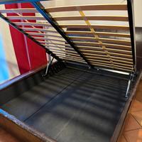 Letto imbottito contenitore