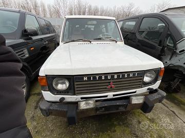 Mitsubishi Pajero 1988 PER RICAMBI