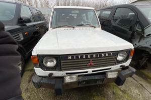 Mitsubishi Pajero 1988 PER RICAMBI