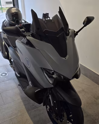 Tmax 560
