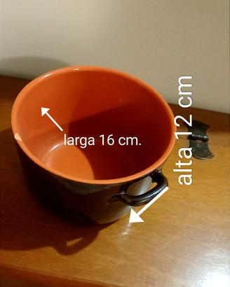 casseruola in terracotta 