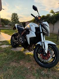 Honda CB1000R