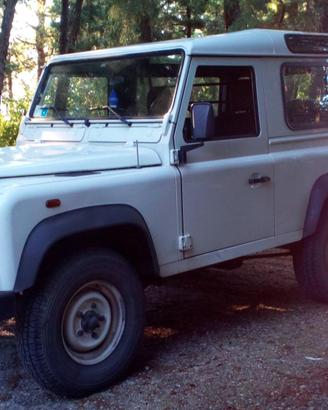 Defender 90 TD5  motore 5 cilindri 130 CV